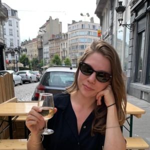 Meet your Posher, Whitney